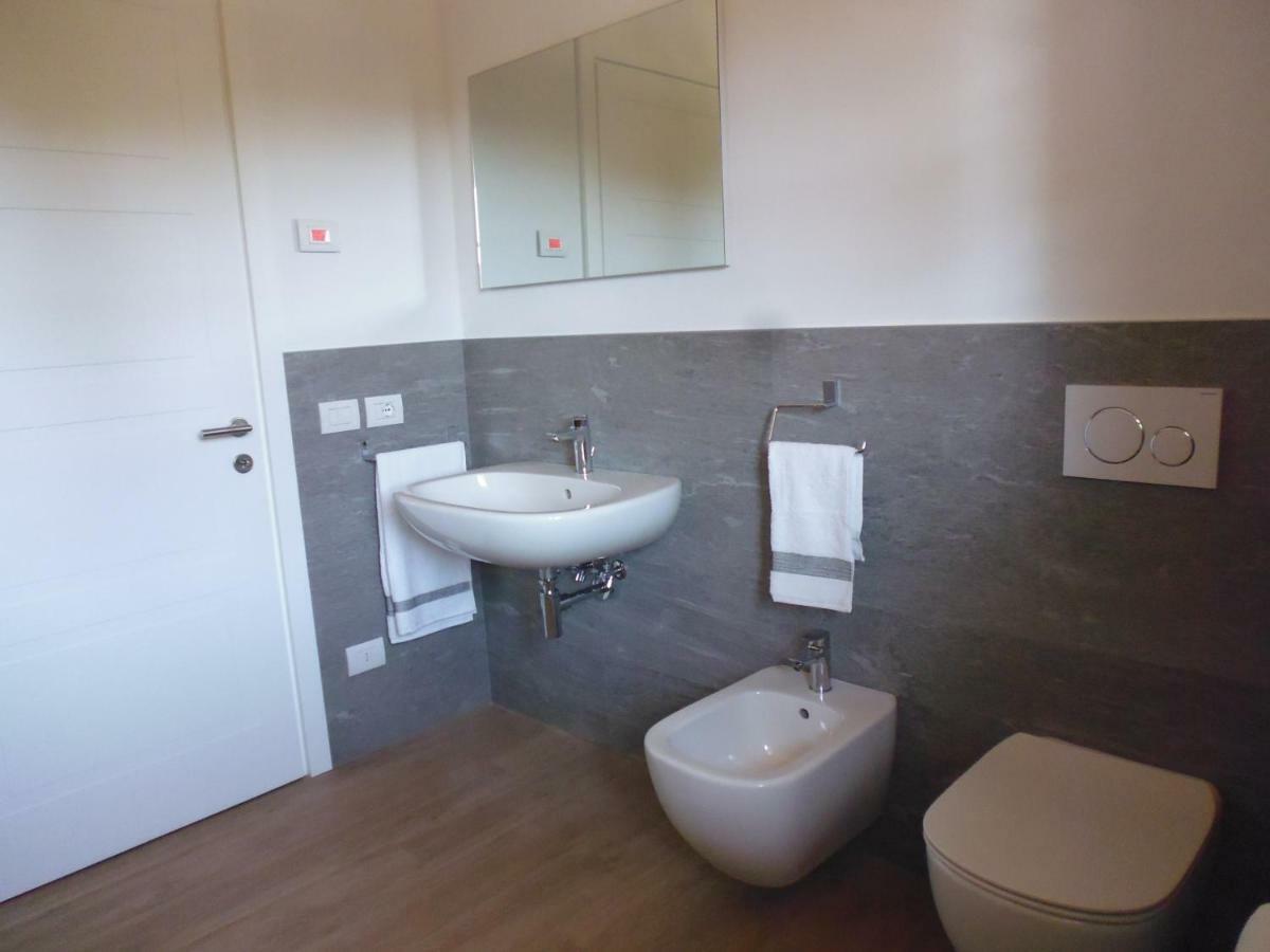 Casa Il Cedro Appartement Verbania Buitenkant foto